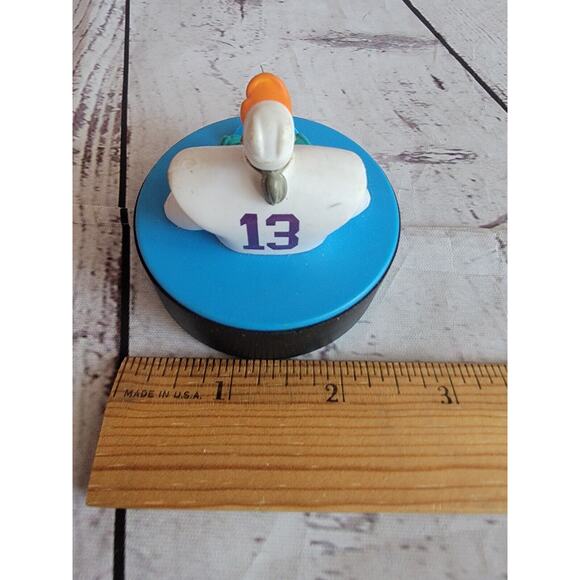1996 Mighty Duck McDonalds Hockey Puck #13 Mobile Cake Topper - Picture 4 of 4